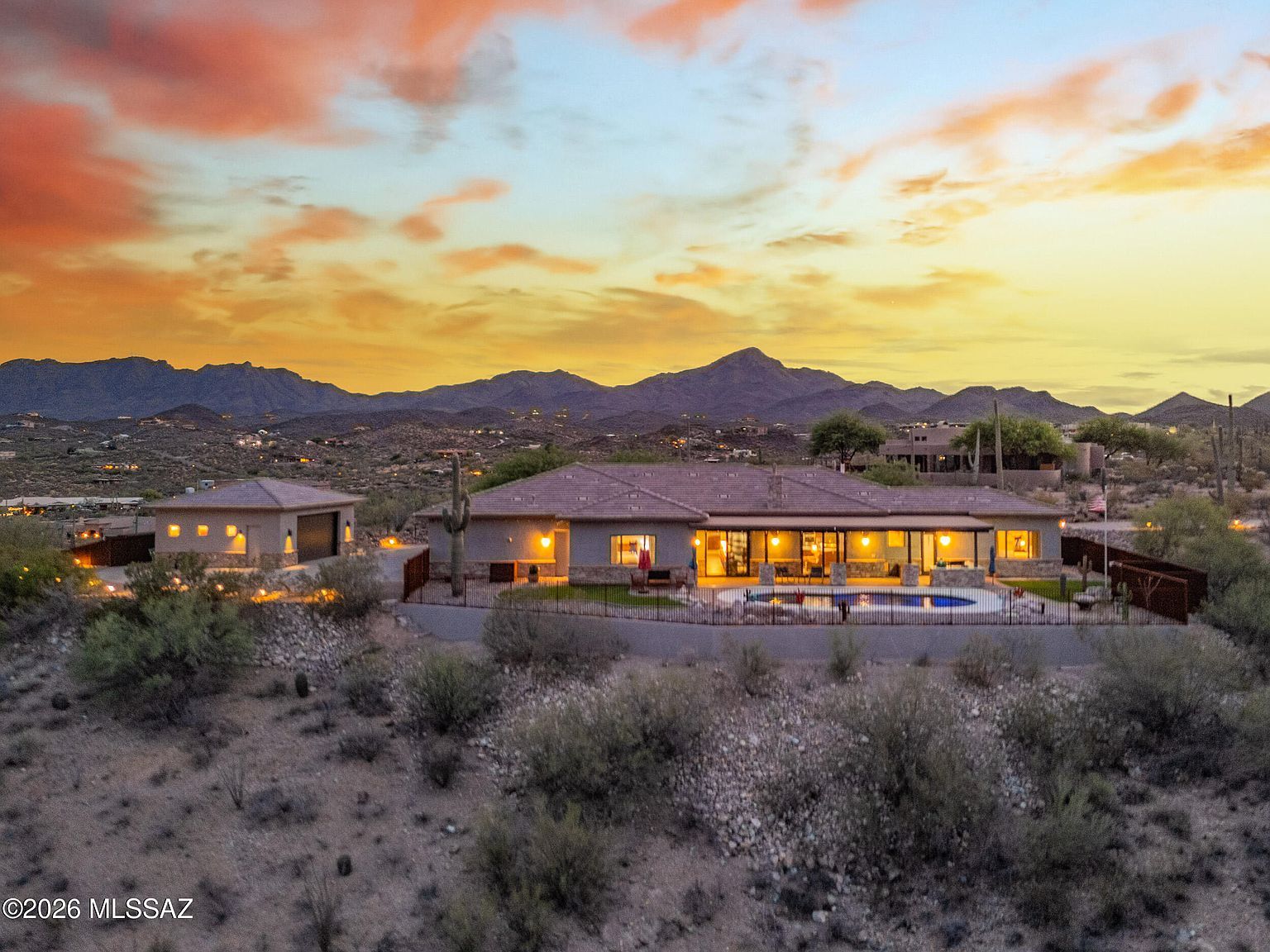 5790 N Abington Rd Tucson, AZ 85743 - Thumbnail 4