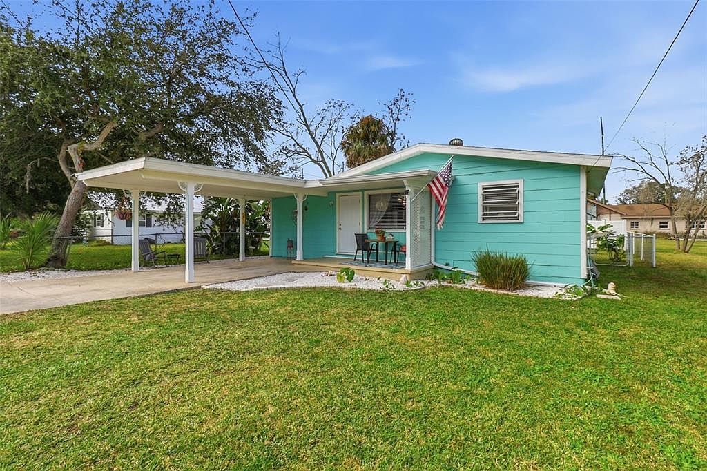 14235 Clamshell Ln Hudson, FL 34667 - Thumbnail 4