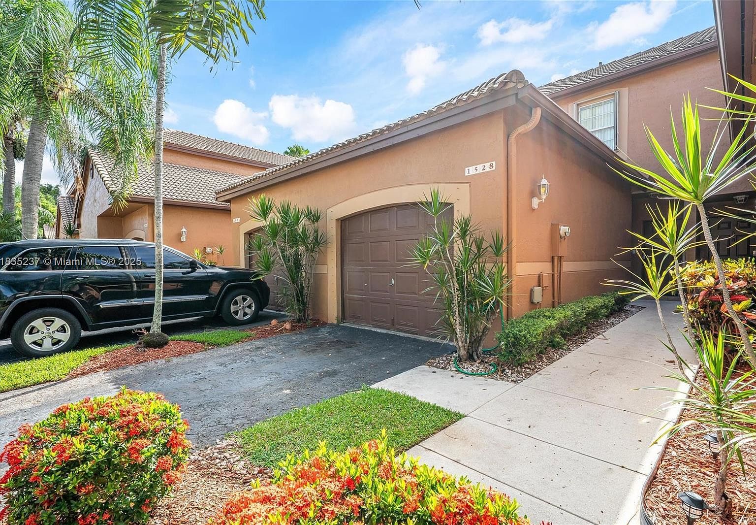 1528 Veracruz Ln #4-3 Weston, FL 33327 - Thumbnail 4