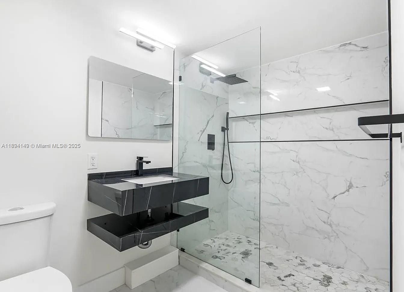 6850 NW 2nd Ave APT 34 Boca Raton, FL 33487 - Thumbnail 4