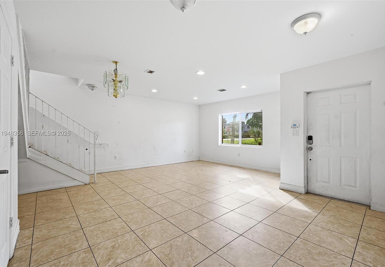 1403 NW 2nd St Fort Lauderdale, FL 33311 - Thumbnail 4