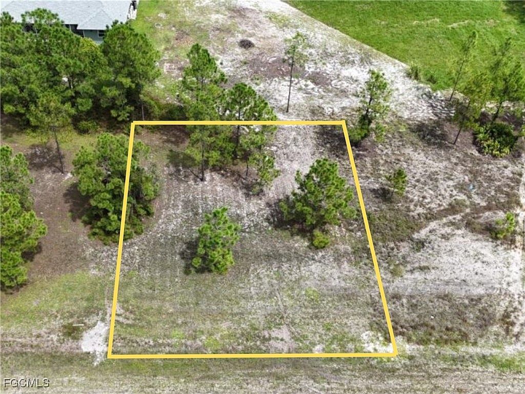 655 Jaguar Blvd Lehigh Acres, FL 33974 - Thumbnail 4