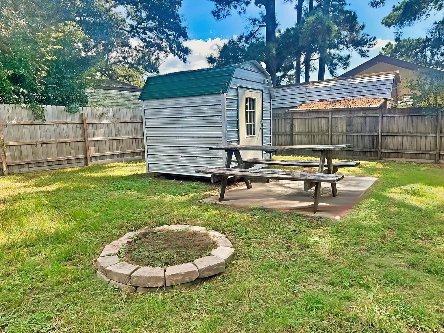 1291 Impala Dr Onalaska, TX 77360 - Thumbnail 4