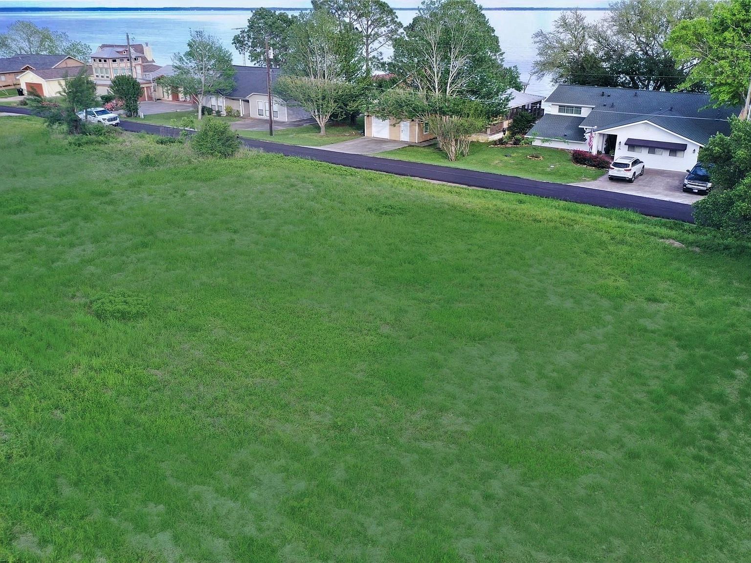 25 & 26 W Lake Cir Pointblank, TX 77364 - Thumbnail 4