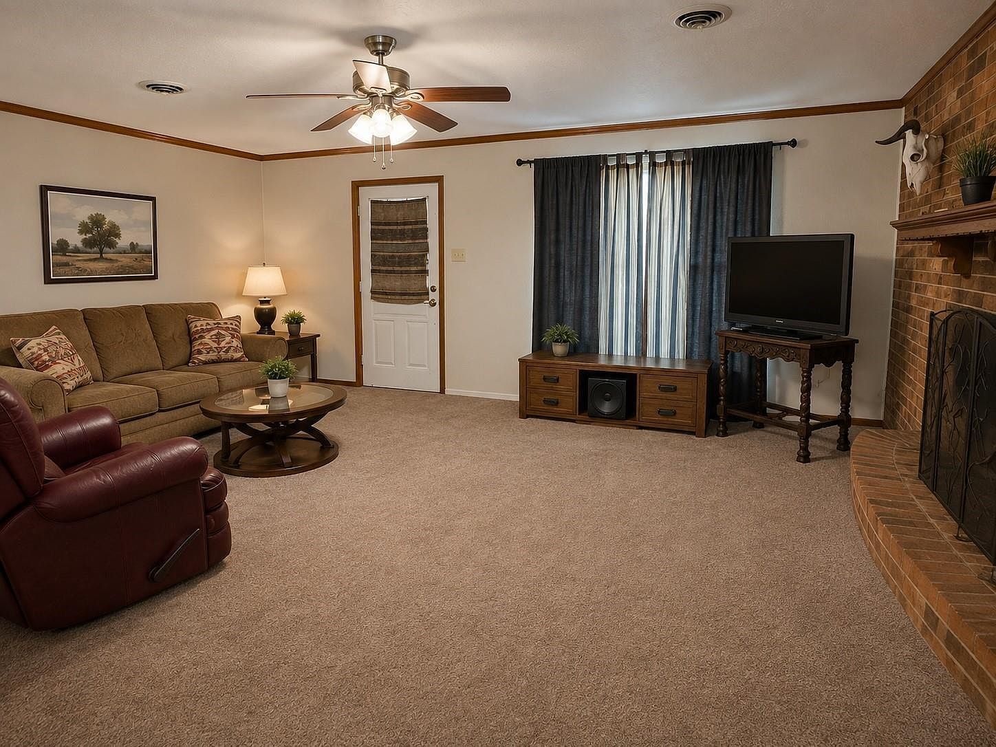 210 Holly Lk W Livingston, TX 77351 - Thumbnail 4