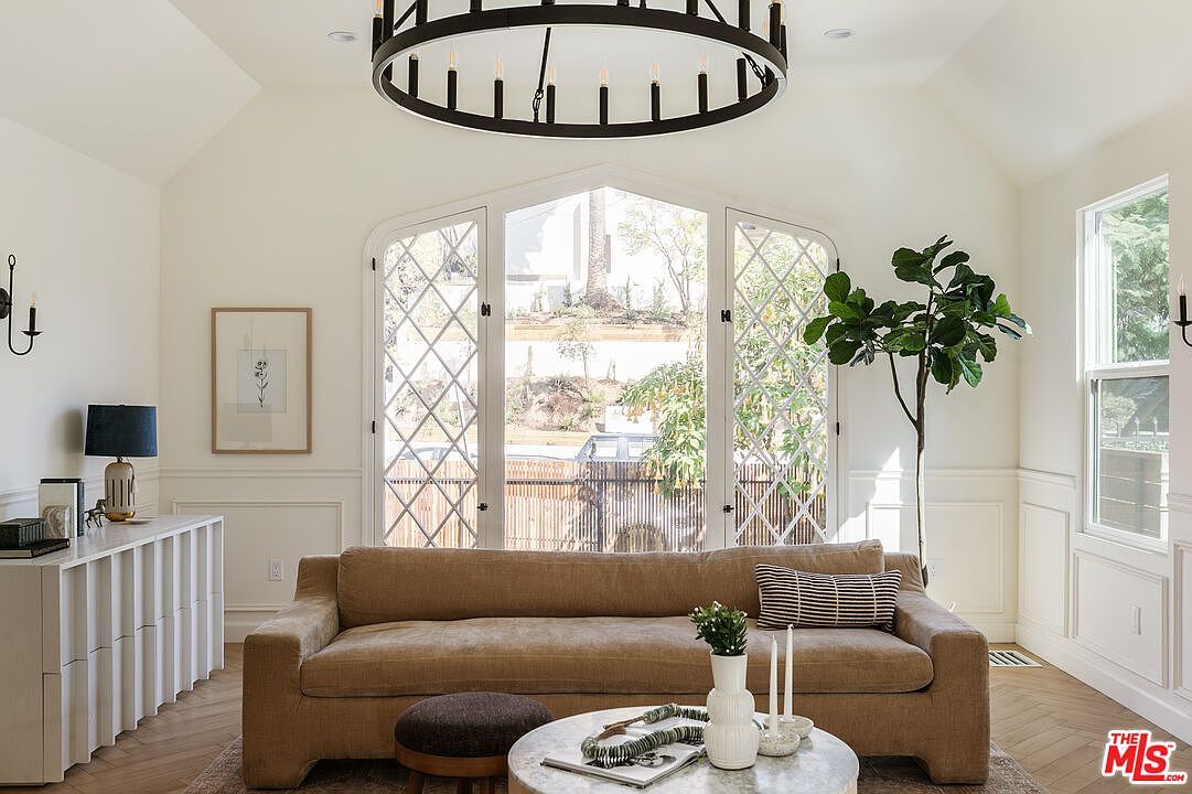 3818 Tracy St Los Angeles, CA 90027 - Thumbnail 4