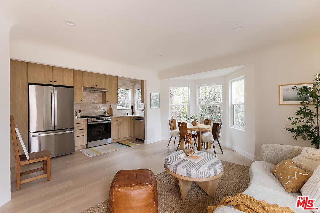 3150 Madera Ave Los Angeles, CA 90039 - Thumbnail 4