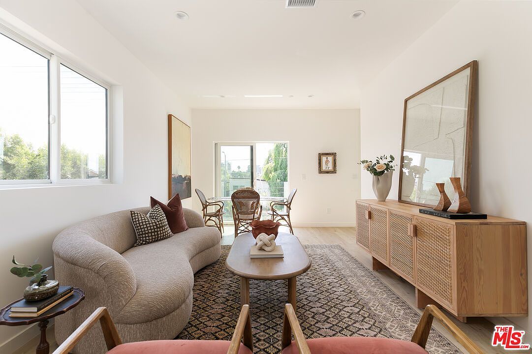 3413 Bellevue Ave Los Angeles, CA 90026 - Thumbnail 4