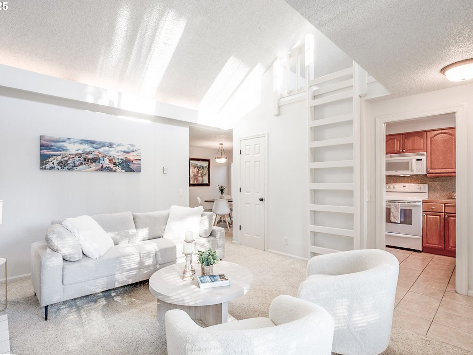 2329 Willona Park Eugene, OR 97408 - Thumbnail 4