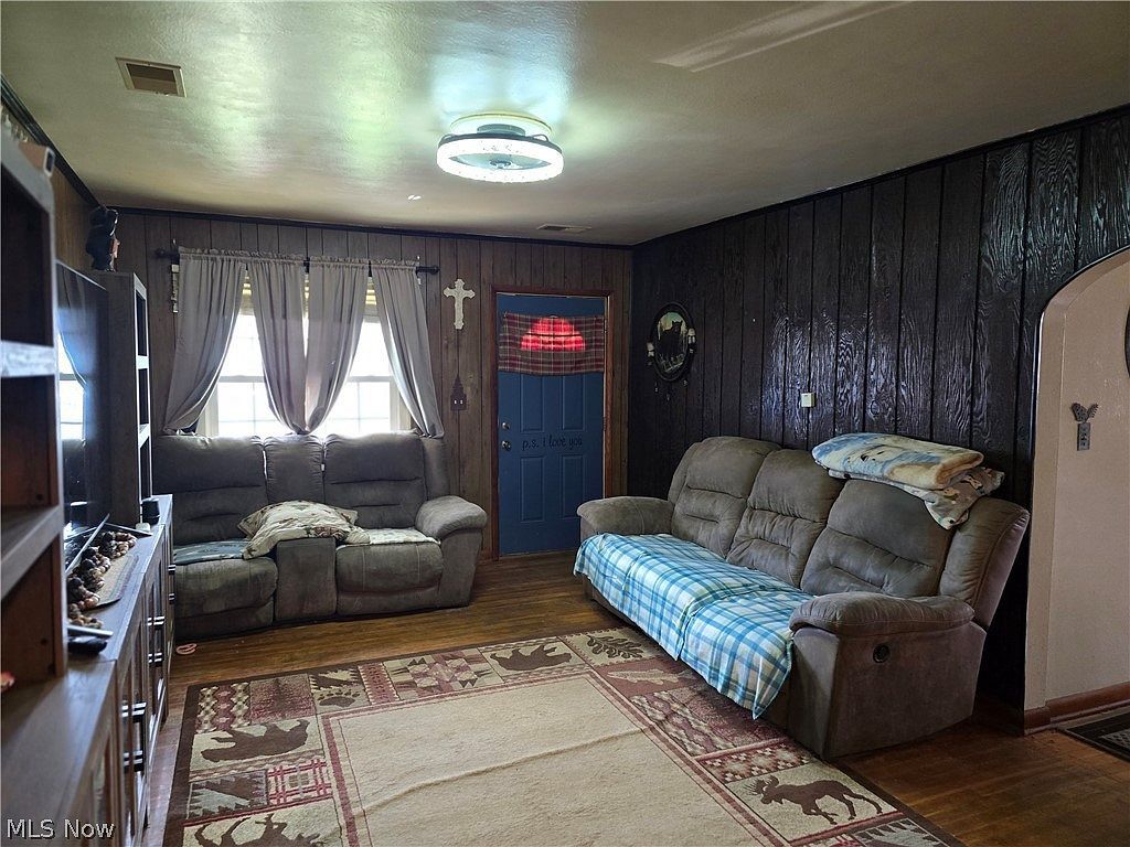 4815 4th Ave Parkersburg, WV 26101 - Thumbnail 4