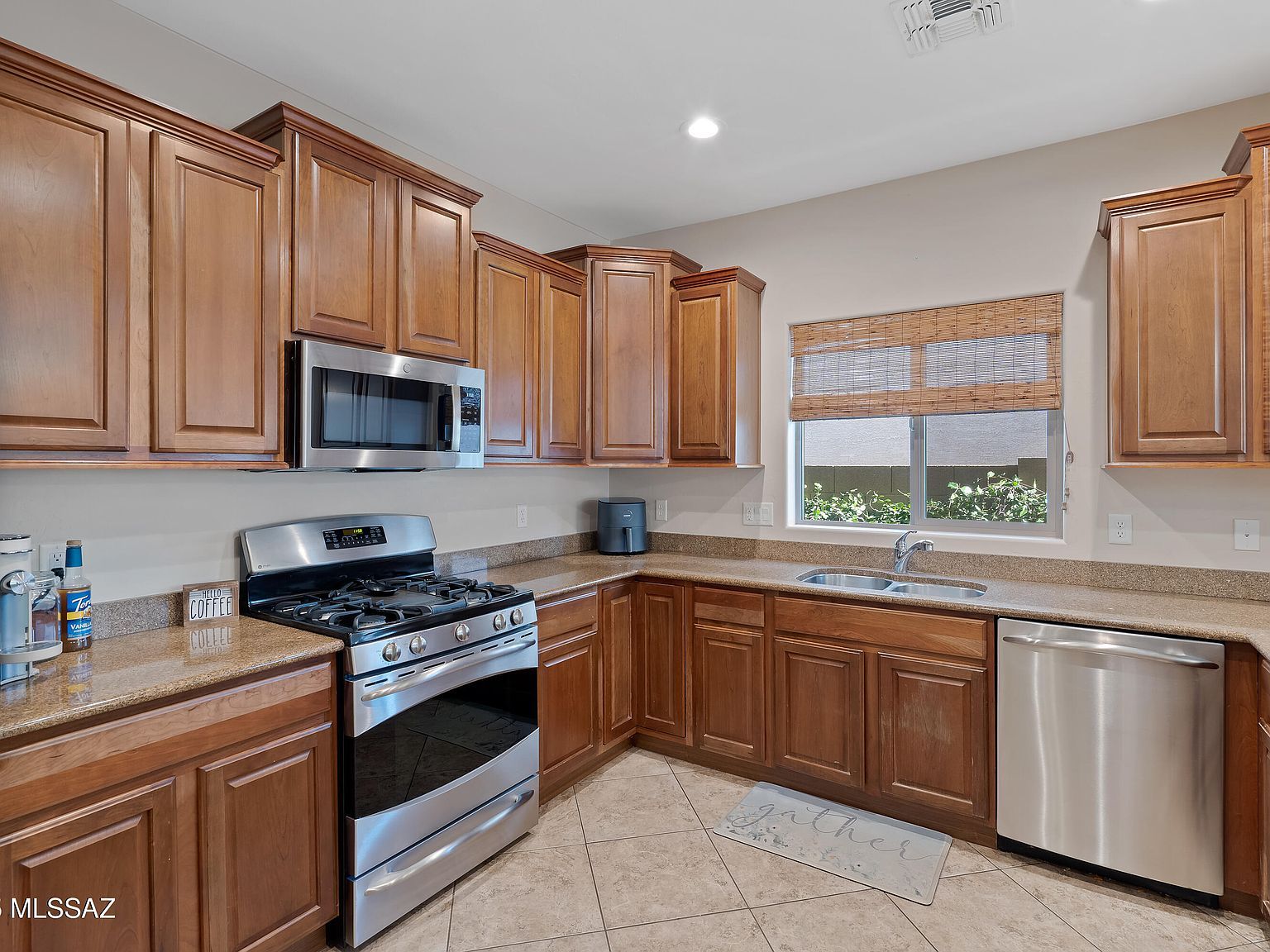 1283 W Vinovo Pass Oro Valley, AZ 85755 - Thumbnail 4