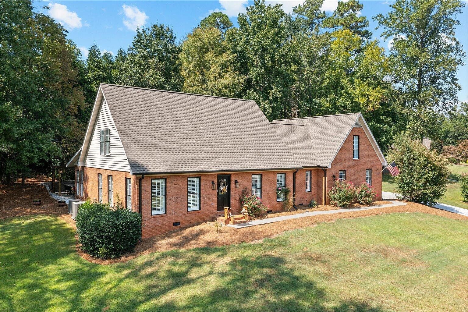 2654 Foxmore Cir Dalton, GA 30720 - Thumbnail 4