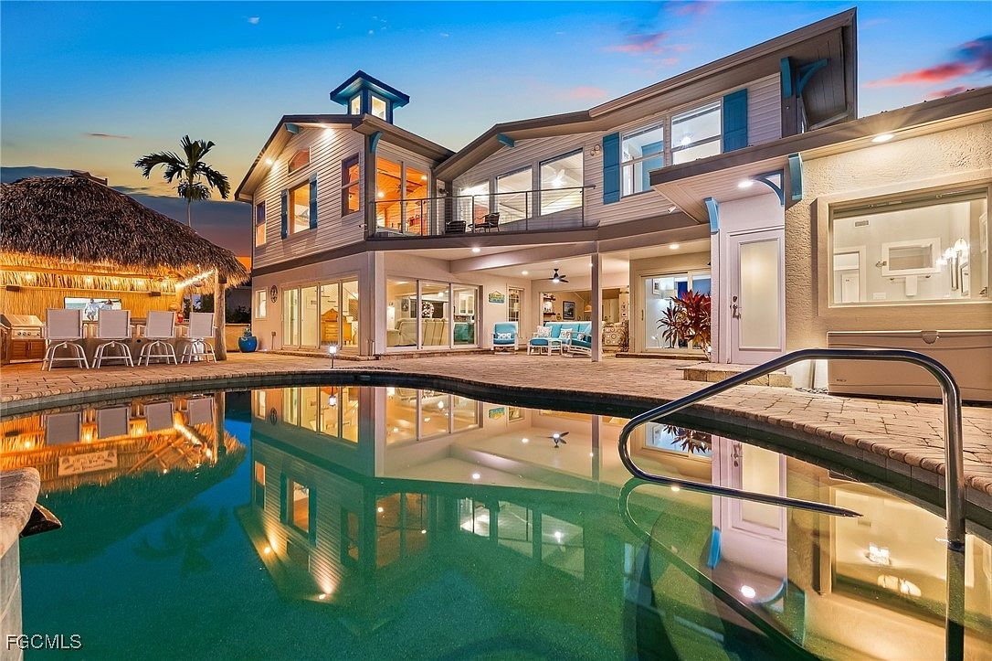 2905 SE 22nd Pl Cape Coral, FL 33904 - Thumbnail 4