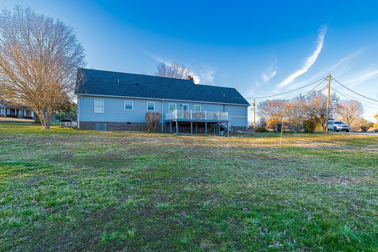 201 Chadwick Dr Fayetteville, TN 37334 - Thumbnail 4