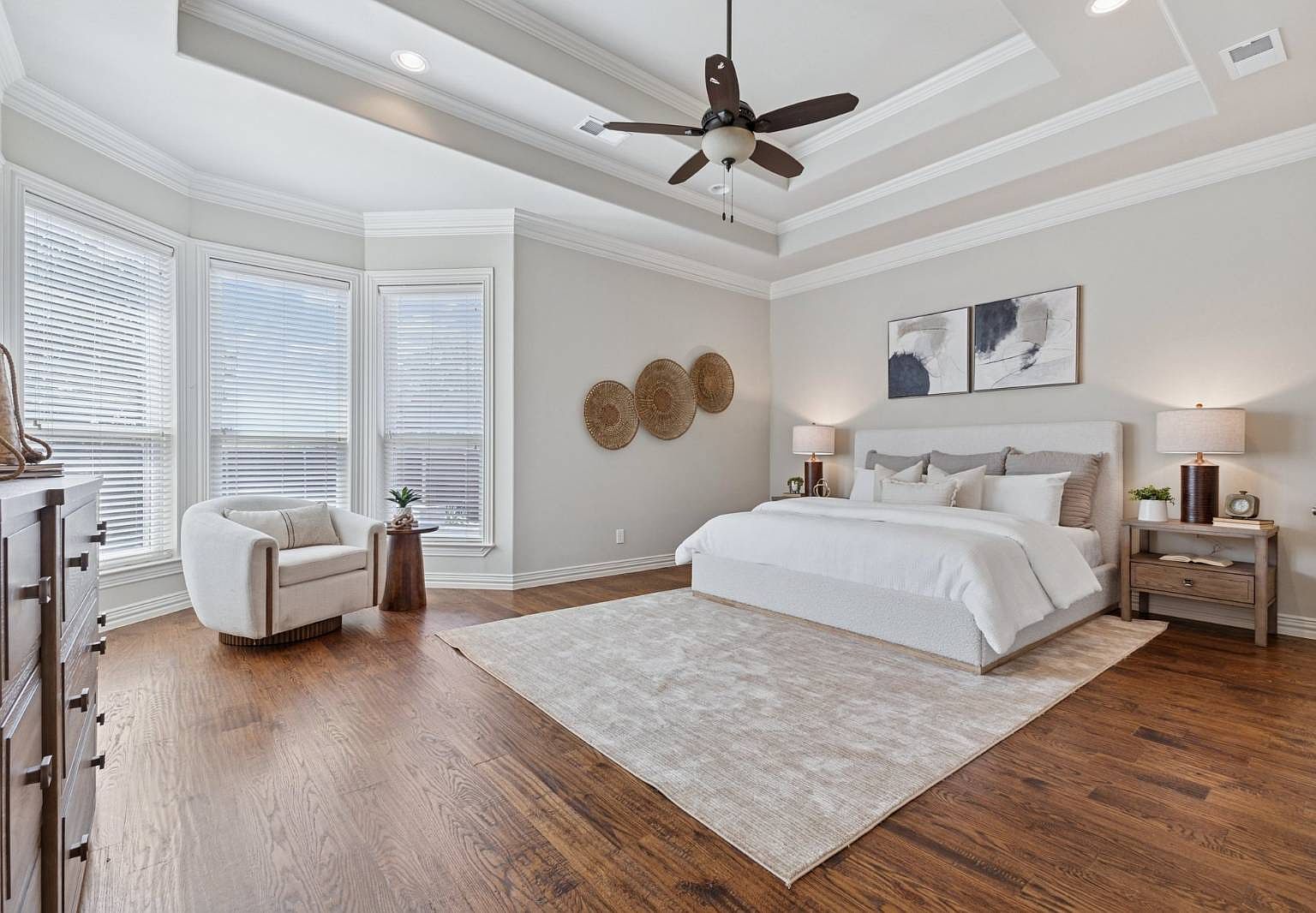 2015 Crockett Cir Irving, TX 75038 - Thumbnail 4