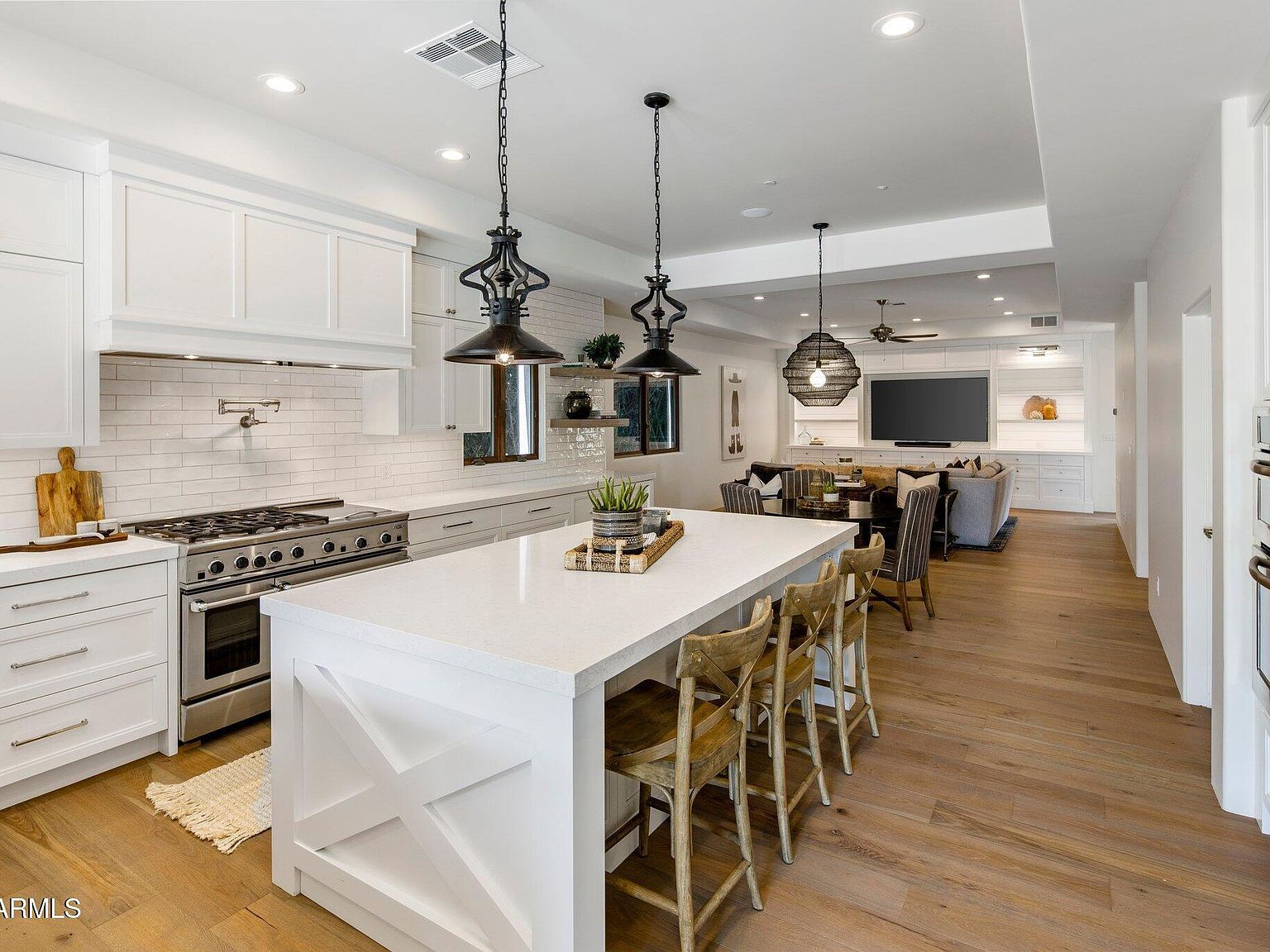 8405 E Vista Del Lago Scottsdale, AZ 85255 - Thumbnail 4