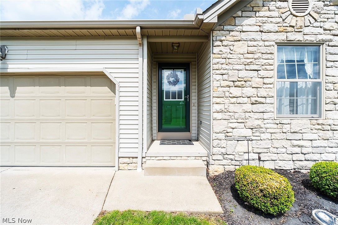 344 Myron St Hubbard, OH 44425 - Thumbnail 4