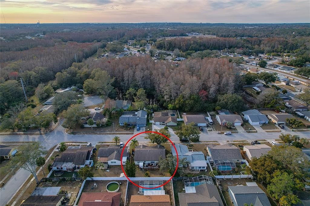 5036 Glenhurst Ln New Port Richey, FL 34653 - Thumbnail 4