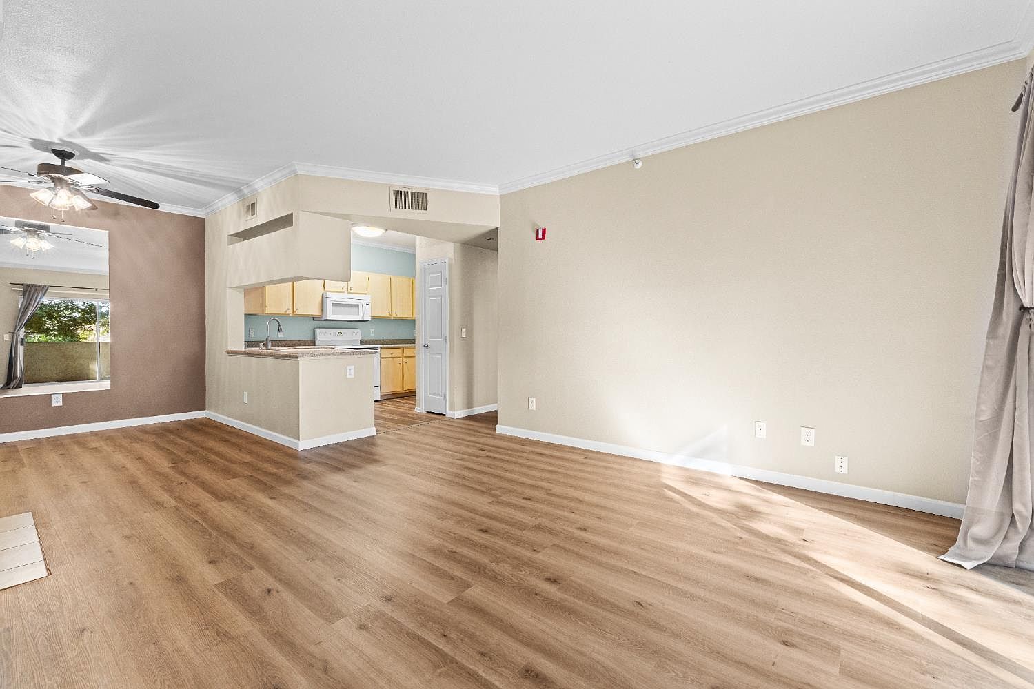 701 Gibson Dr APT 1712 Roseville, CA 95678 - Thumbnail 4