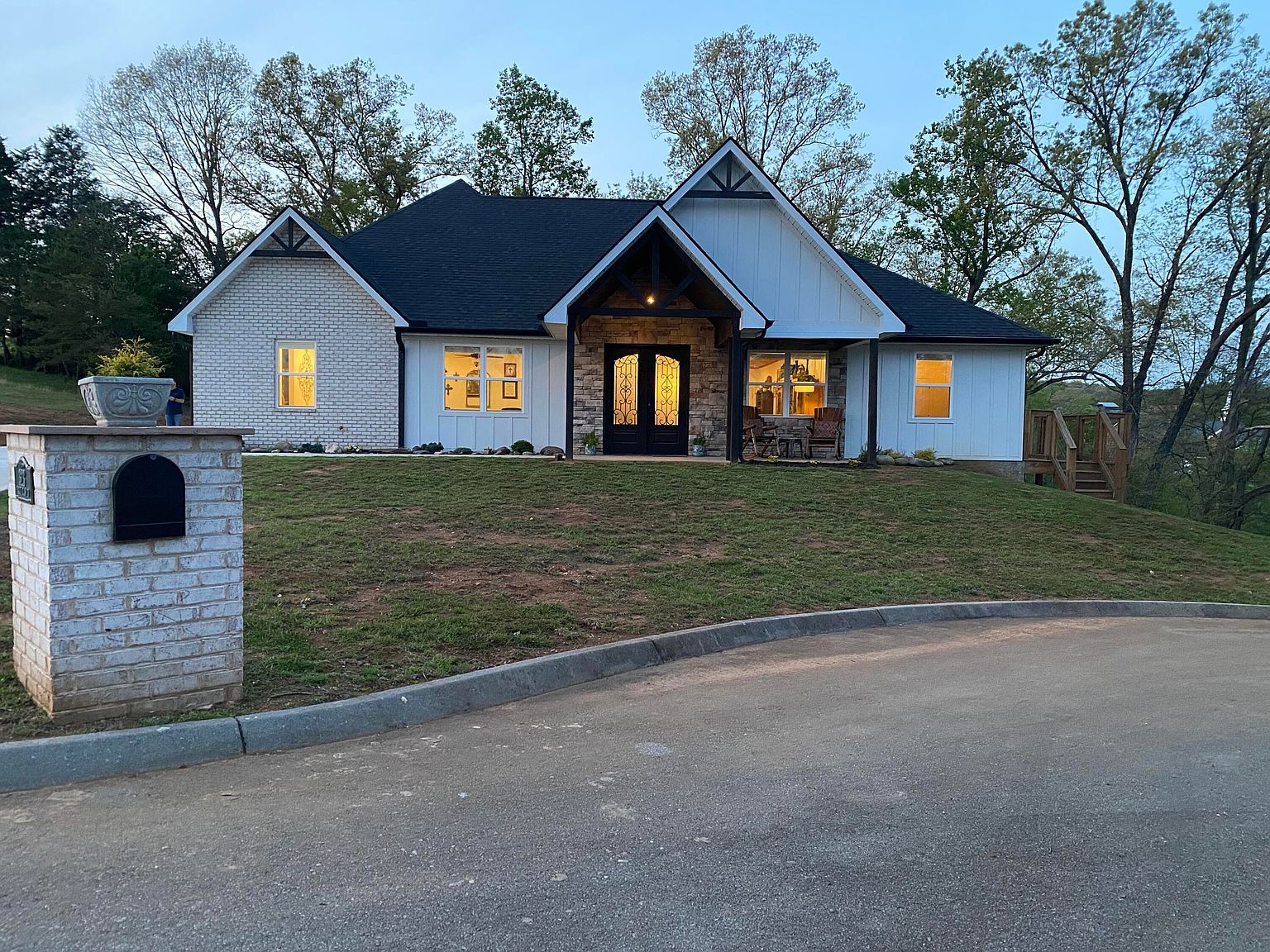 323 Eagle Claw Ln Dandridge, TN 37725 - Thumbnail 4