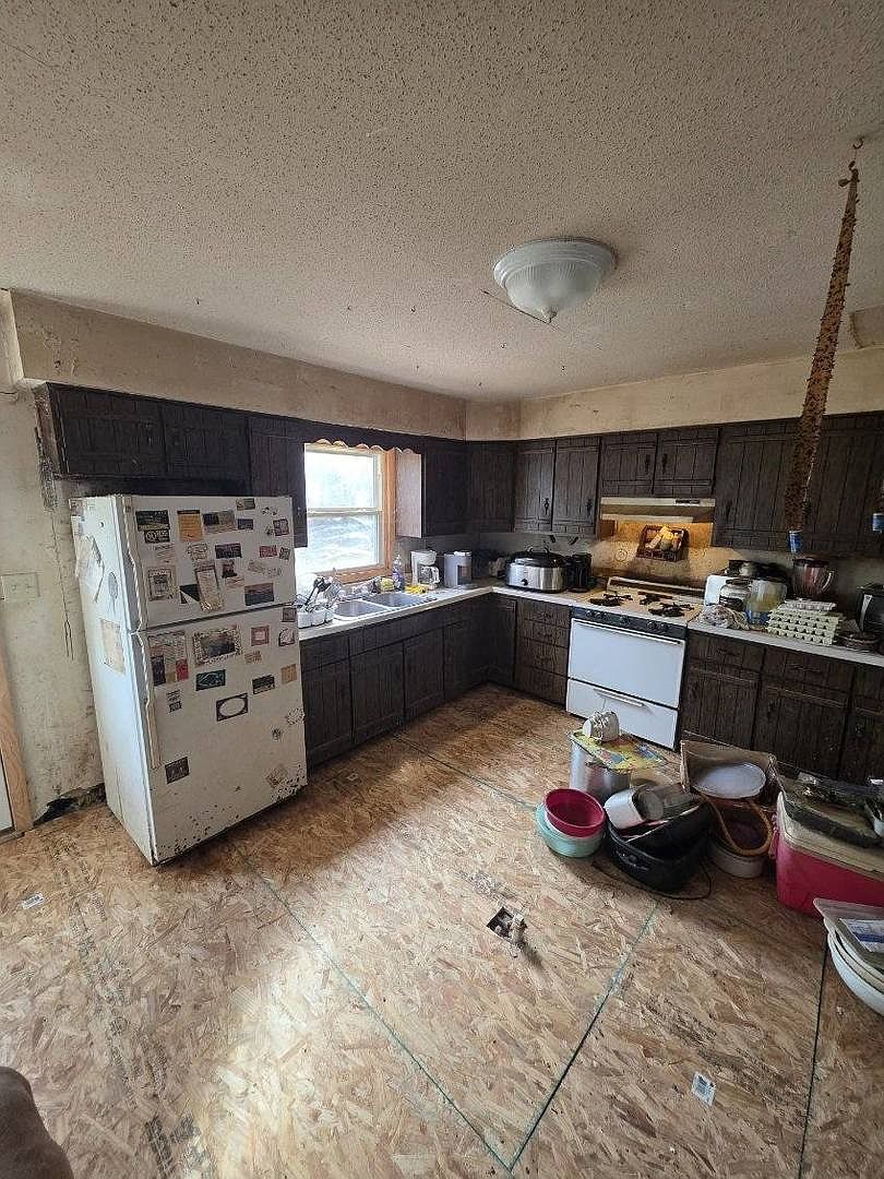 709 N Garfield St Marion, IL 62959 - Thumbnail 4