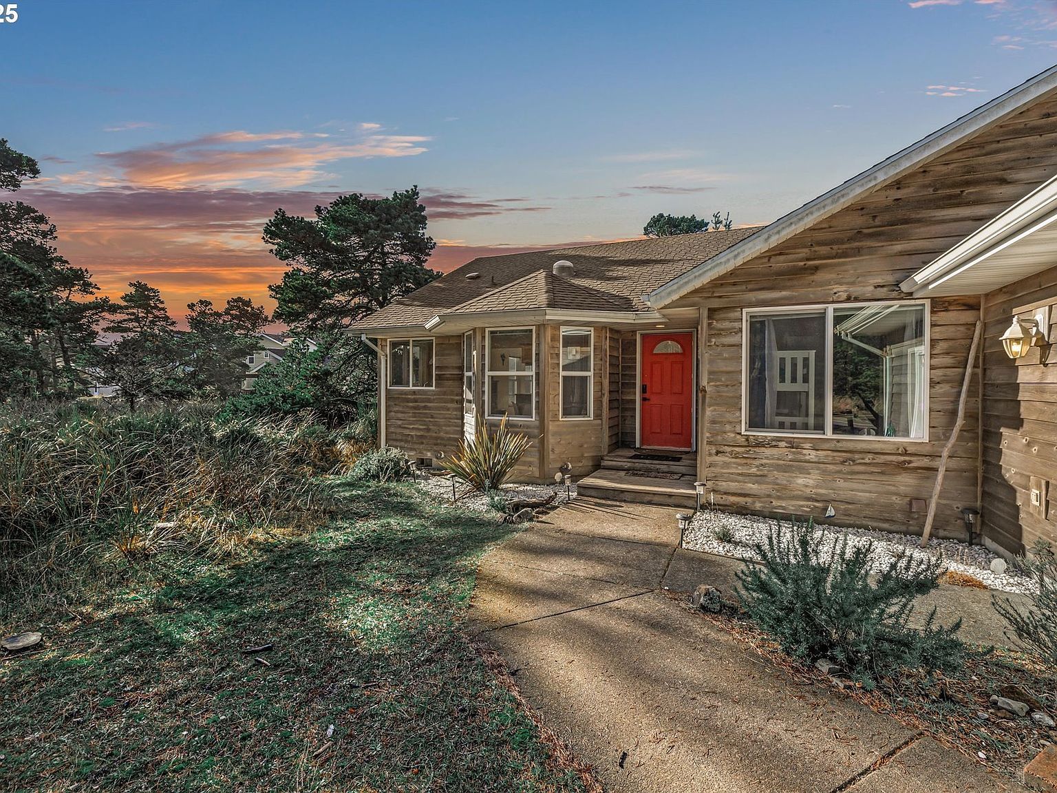 34320 Cape Kiwanda Dr Pacific City, OR 97135 - Thumbnail 4