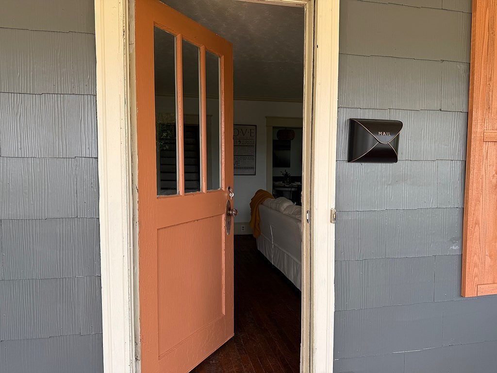 1005 Lawrence Ave Bristol, VA 24201 - Thumbnail 4