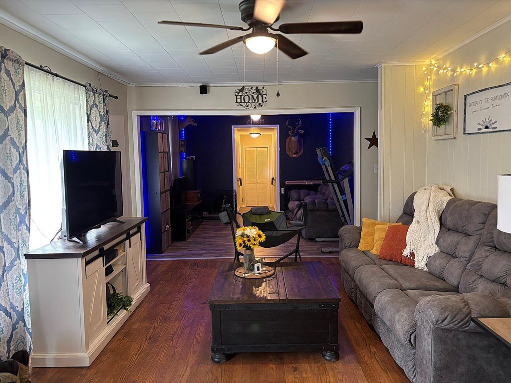 210 Burnette St Richlands, VA 24641 - Thumbnail 4