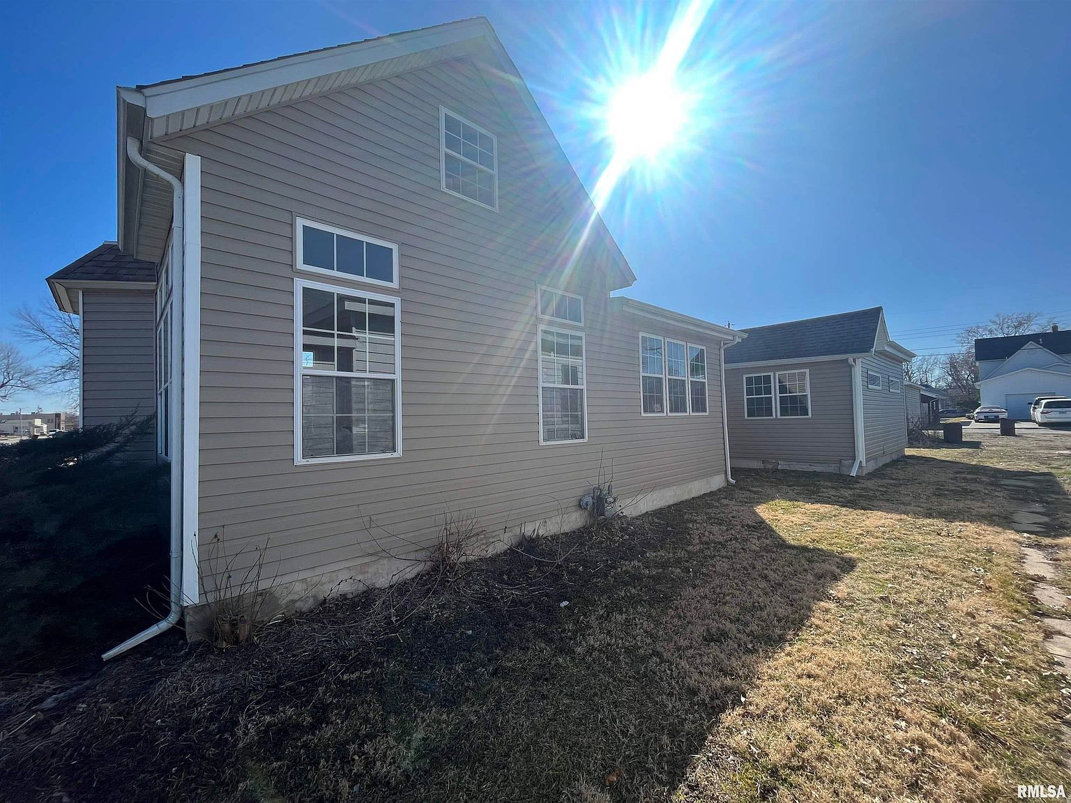 536 W Main Cross St Taylorville, IL 62568 - Thumbnail 4