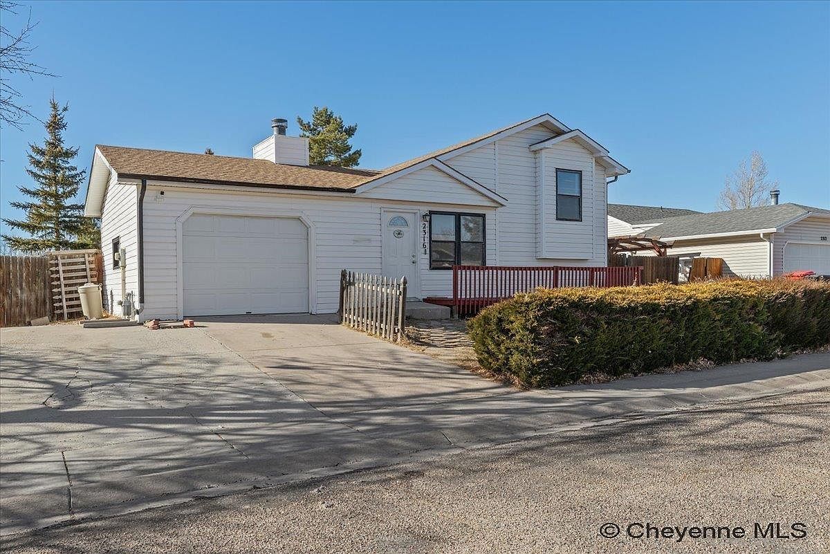 2316 Pine Ave Cheyenne, WY 82007 - Thumbnail 4