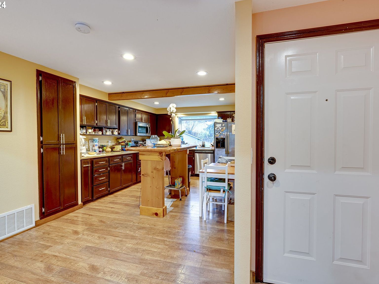 11990 SW Corby Dr APT 16 Portland, OR 97225 - Thumbnail 4