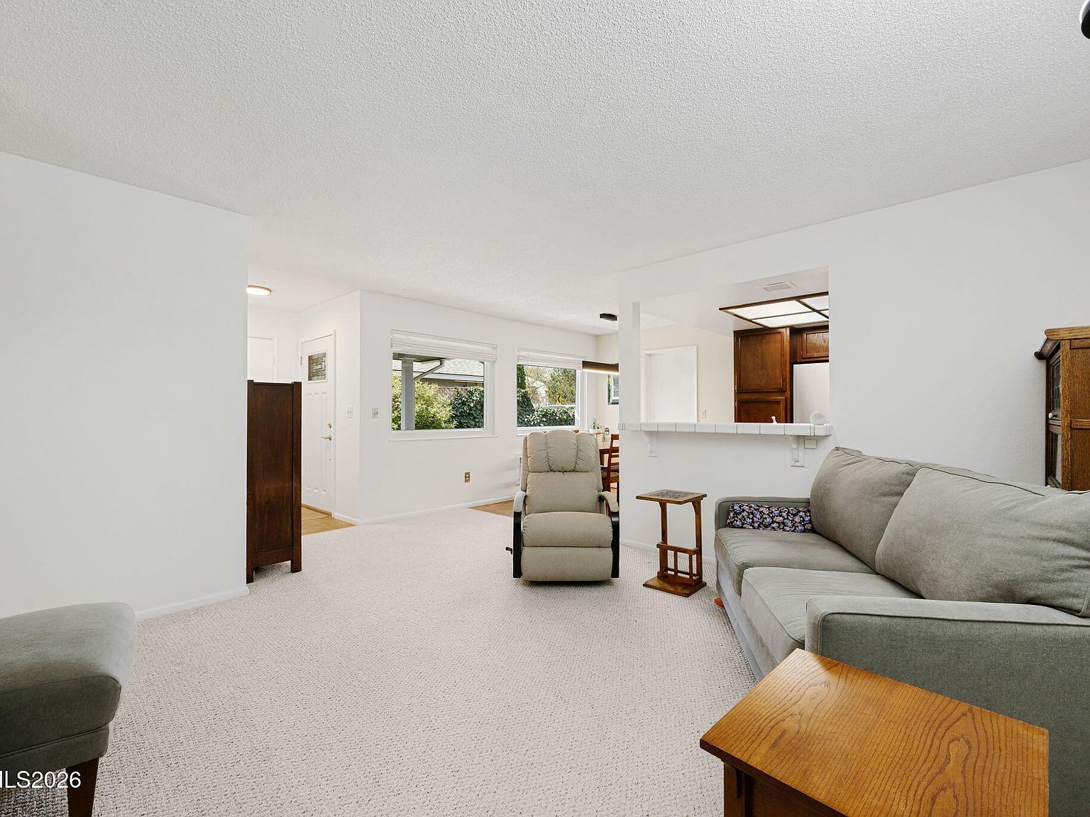 1360 Del Rosa Way Sparks, NV 89434 - Thumbnail 4