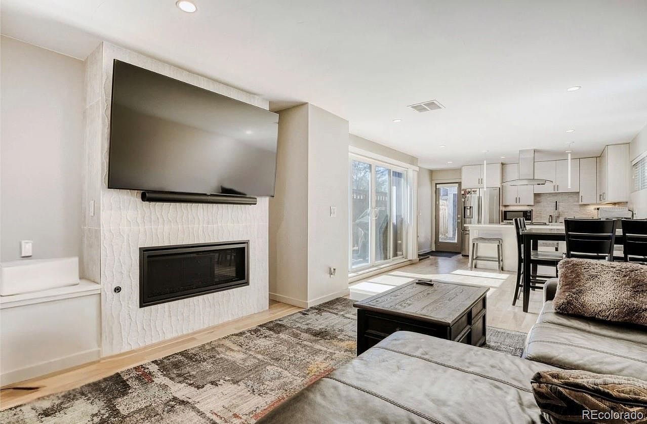 1417 Irving St Denver, CO 80204 - Thumbnail 4