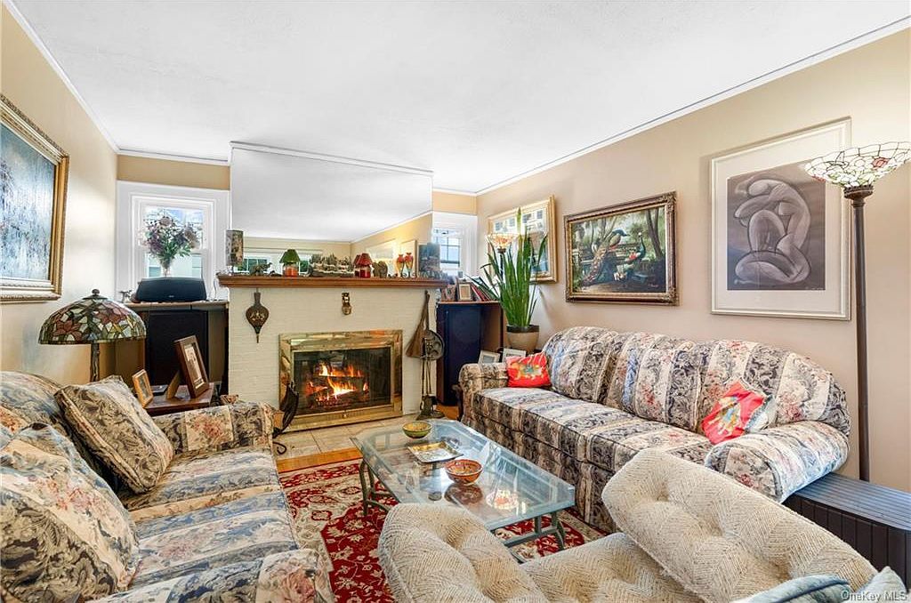 12 Pilgrim Ave Yonkers, NY 10710 - Thumbnail 4