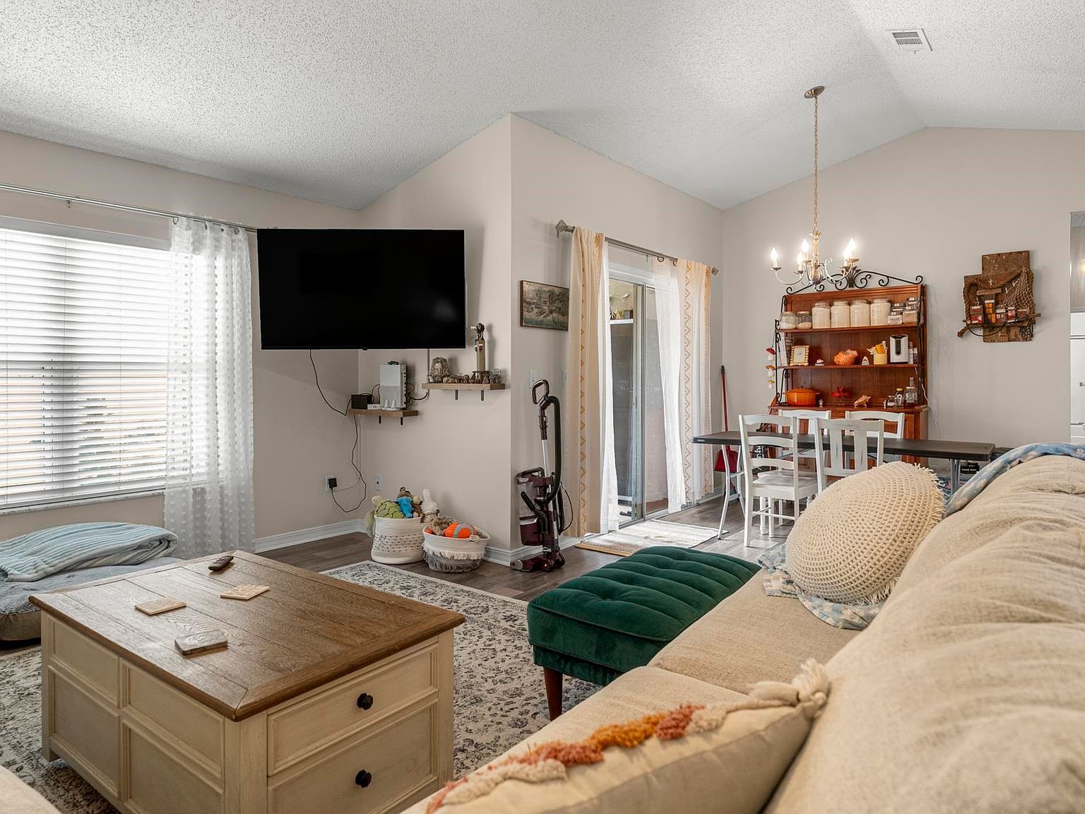 705 Guava Dr Saint Augustine, FL 32095 - Thumbnail 4