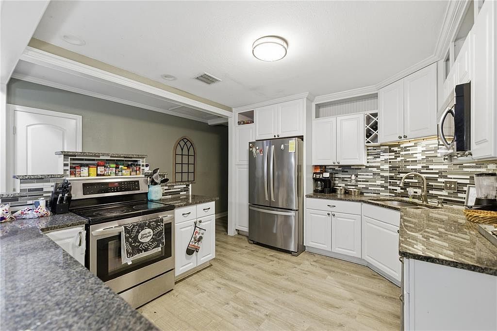 916 NE 28th Ave Ocala, FL 34470 - Thumbnail 4