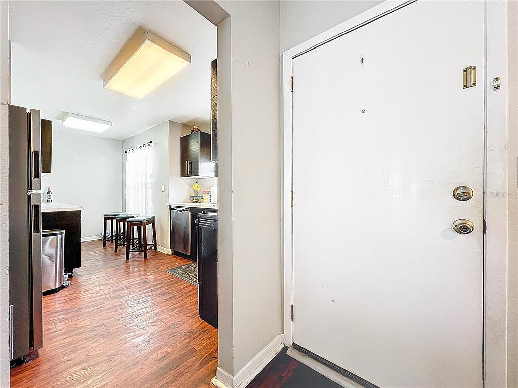 2520 Woodgate Blvd APT 204 Orlando, FL 32822 - Thumbnail 4