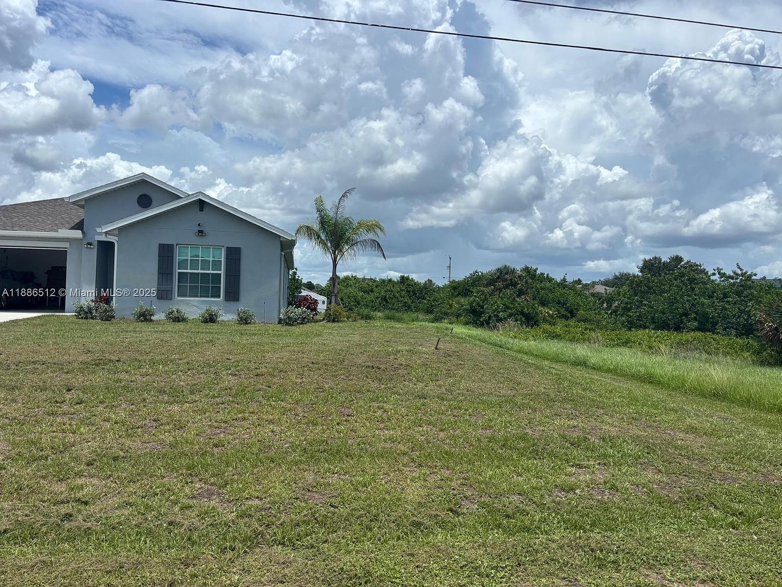 153 Pembroke St Lehigh Acres, FL 33971 - Thumbnail 4