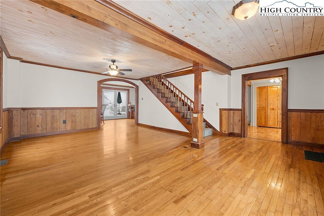 211 Possum Hollow Rd Blowing Rock, NC 28605 - Thumbnail 4