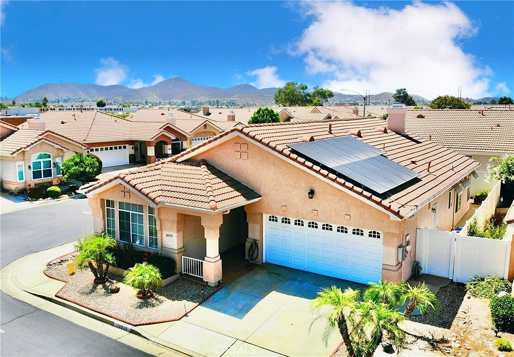 26933 Circus Dr Sun City, CA 92585 - Thumbnail 4