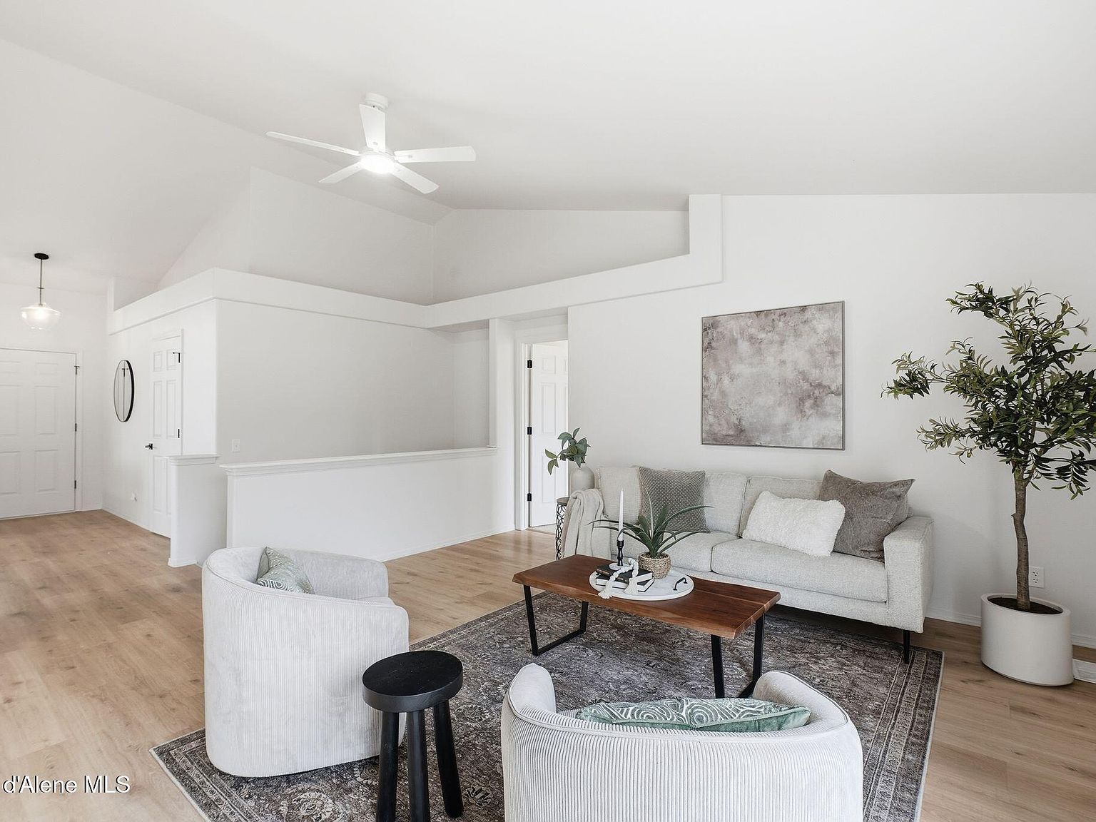 1664 W Durham Dr Coeur D Alene, ID 83815 - Thumbnail 4