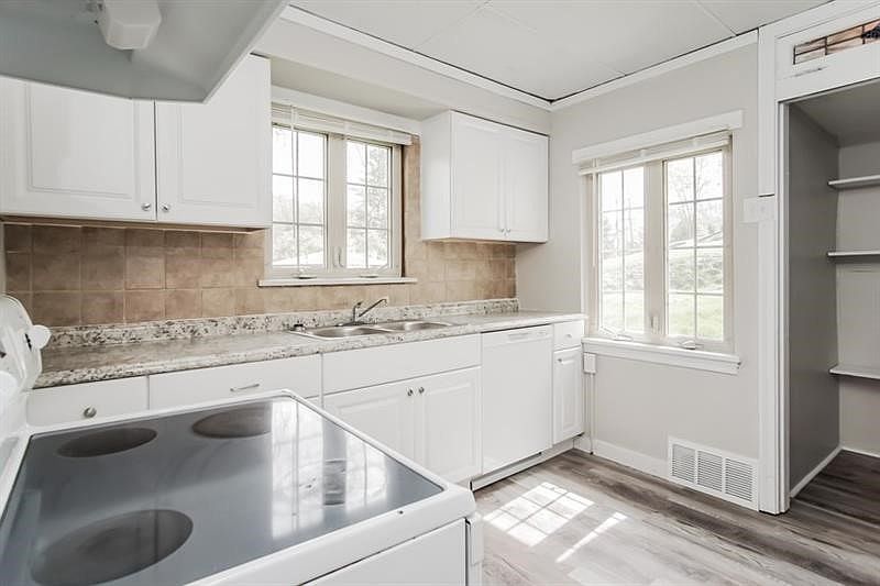 260 Ohio St Monroeville, PA 15146 - Thumbnail 4