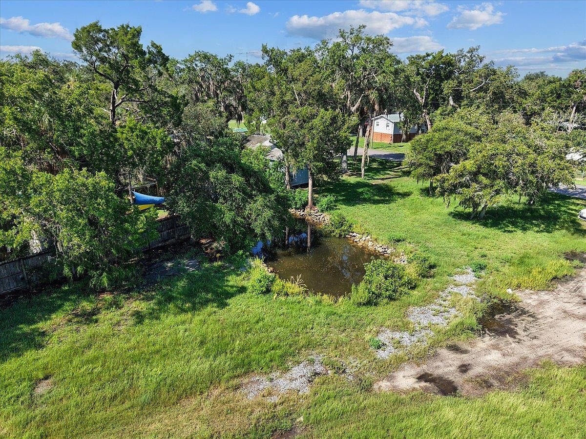 2155 S Gulfwater Point Crystal River, FL 34429 - Thumbnail 4