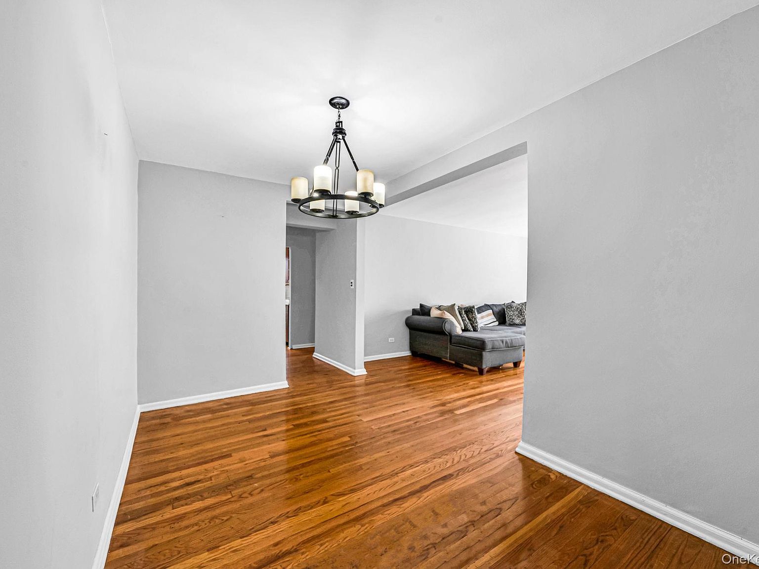 213-05 75th Ave APT 4N Oakland Gardens, NY 11364 - Thumbnail 4