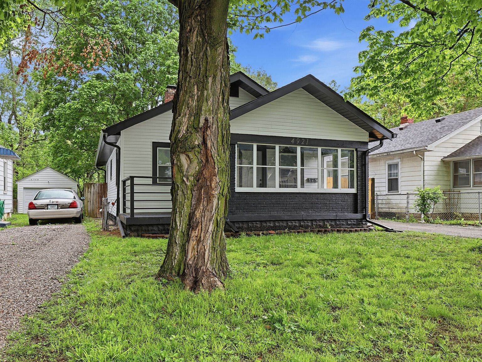 4921 Crittenden Ave Indianapolis, IN 46205 - Thumbnail 4