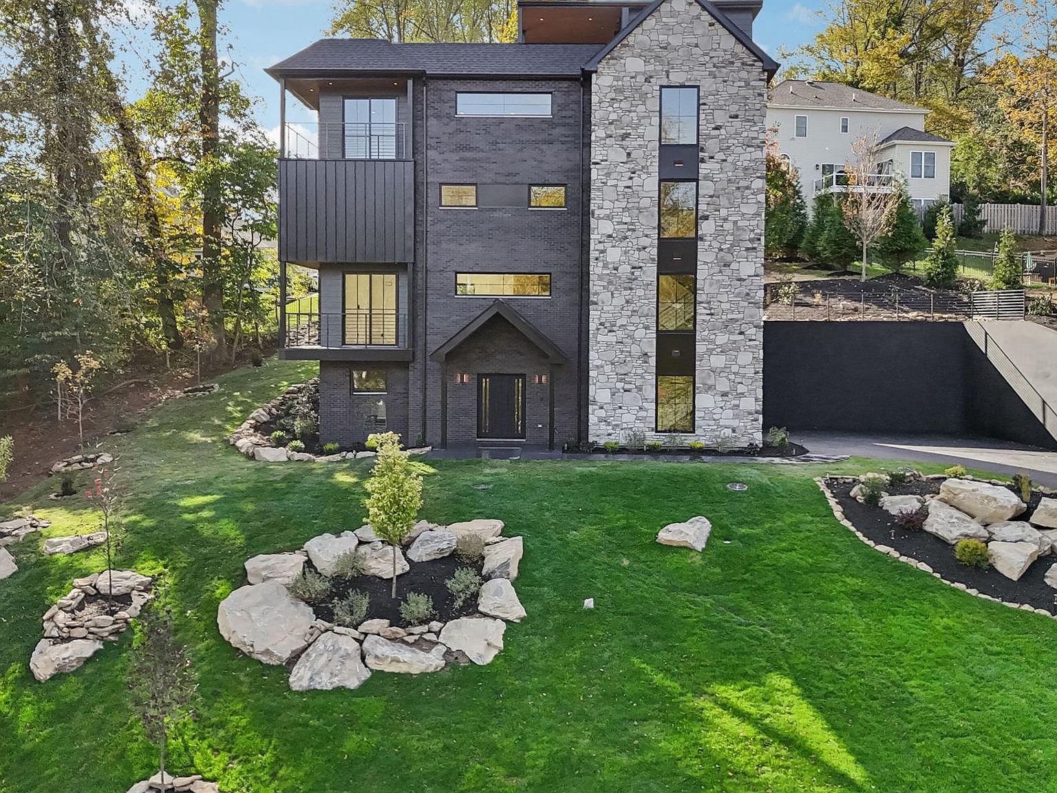 12 Langton Ln Newtown Square, PA 19073 - Thumbnail 4