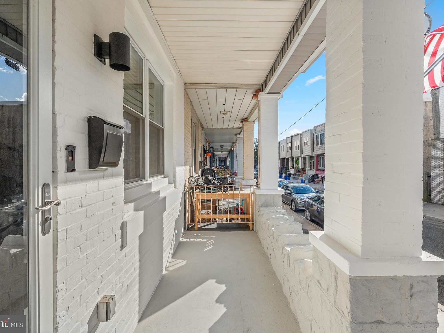 345 Roseberry St Philadelphia, PA 19148 - Thumbnail 4