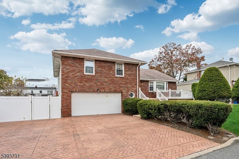 22 Mount Pleasant Ave Woodland Park, NJ 07424 - Thumbnail 4