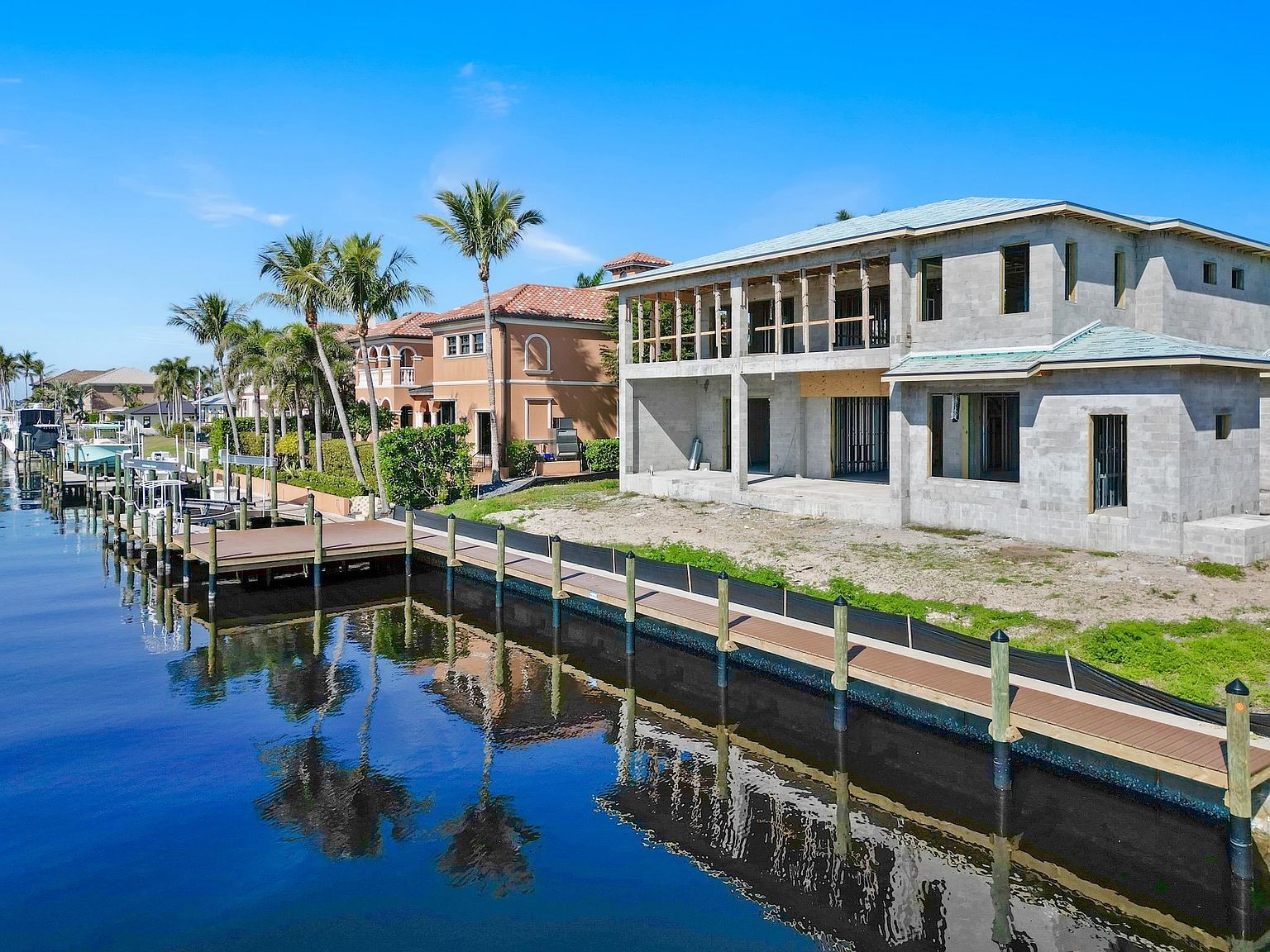 846 Cypress Lake Cir Fort Myers, FL 33919 - Thumbnail 4