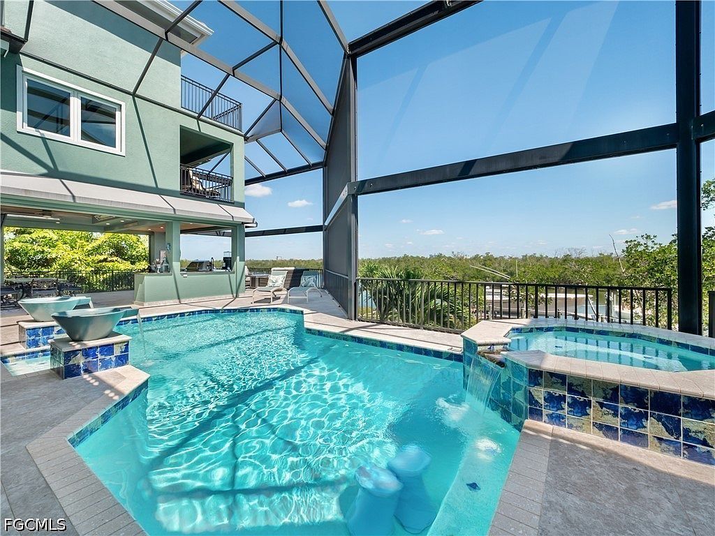 17049 Marina Cove Ln Fort Myers, FL 33908 - Thumbnail 4